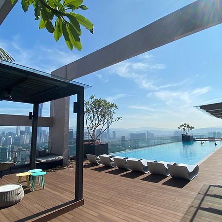 Upper Hotel Suites Kl Sentral Kuala Lumpur Zewnętrze zdjęcie