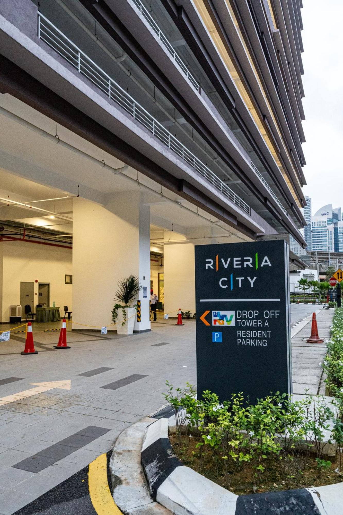 Upper Hotel Suites Kl Sentral Kuala Lumpur Zewnętrze zdjęcie